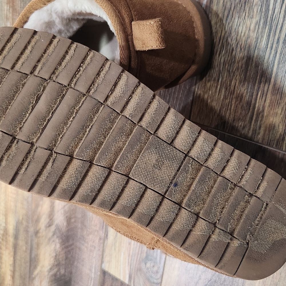 Cozy Tan Suede Ankle Boots - Picture 4 of 6